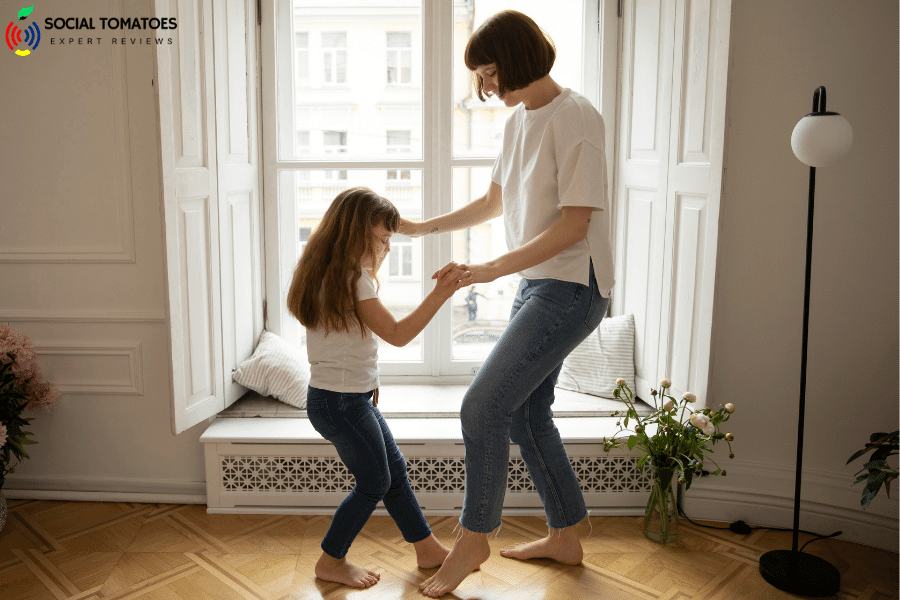 Fun Mother-Daughter Activities To Do At Home